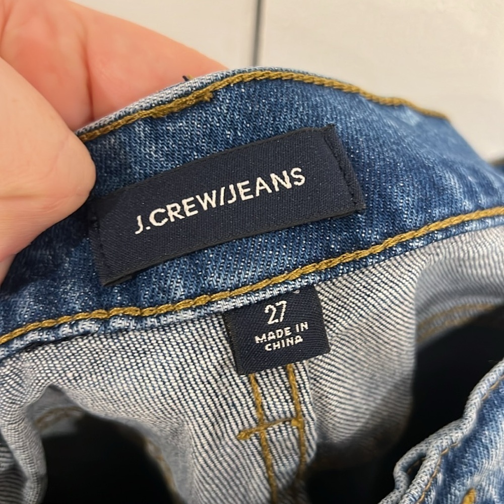 J. Crew Slim Broken-in Boyfriend Patchwork Distressed Blue Denim Jeans Size 27 - Picture 7 of 10